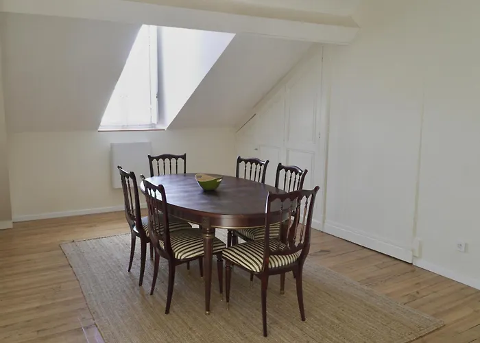 Grand Nr 3 Centre 7 Personnes 3 130m2 Renove Διαμέρισμα *